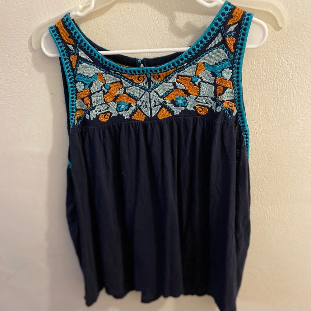 Crown&Ivy navy tank with embroidered top
